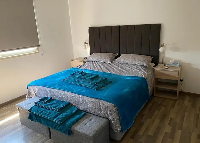 Gorgeous 1 Bedroom Close To Town Centre アパート *