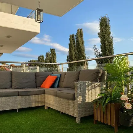 Gorgeous 1 Bedroom Close To Town Centre Apartamento *